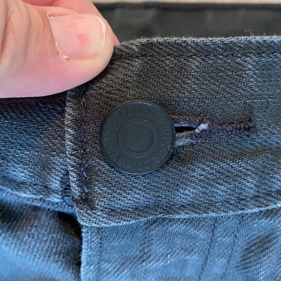Men’s Levi’s - Picture 4 of 5